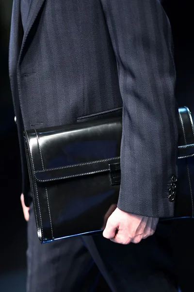Look 5